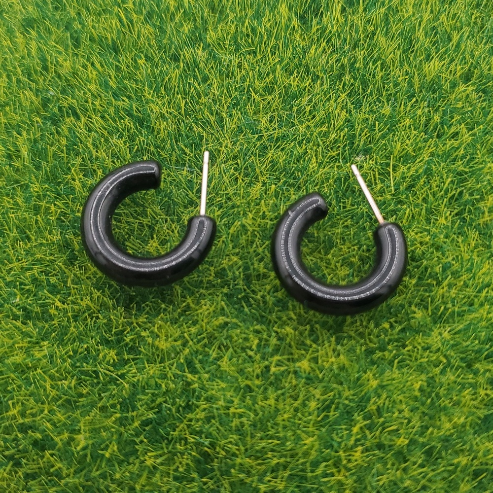 Retro Black Half Hoop Earrings E1035
